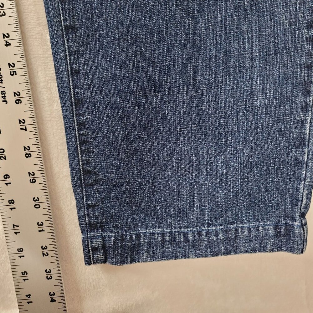 VTG Y2K Air Jordan Men's Baggy Blue Denim Jean With Sneaker Graphics Size 34x34 - Picture 9 of 10